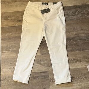 Wit & Wisdom White Skinny Jeans NWT
